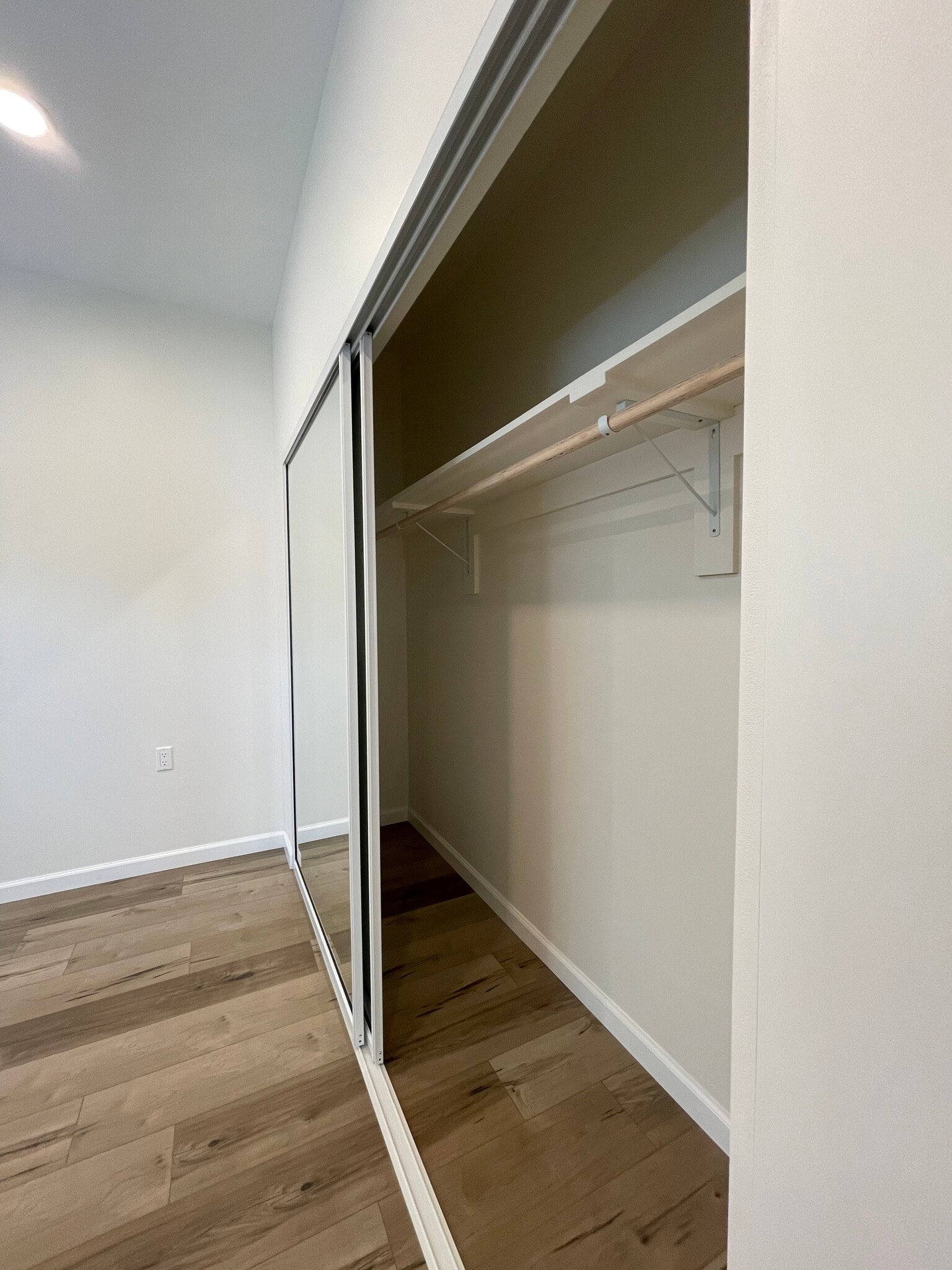 Building Photo - 912 S Bel Aire Dr