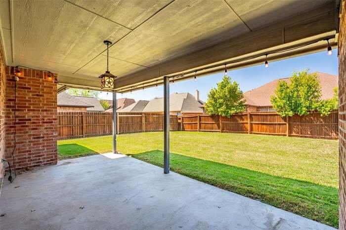 Building Photo - 7033 Ridge Crest Dr
