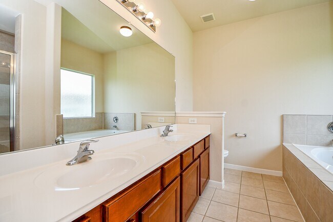 Building Photo - 21622 Crest Peak Way