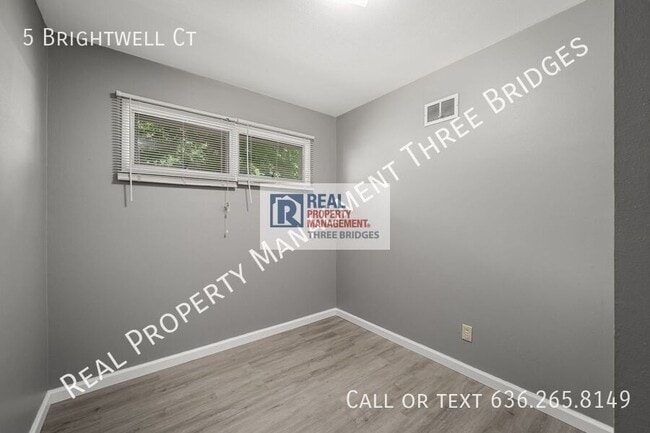 Building Photo - 5 Brightwell Ct