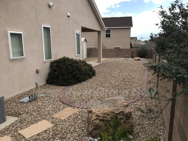 Building Photo - 2148 S Ensenada Cir SE