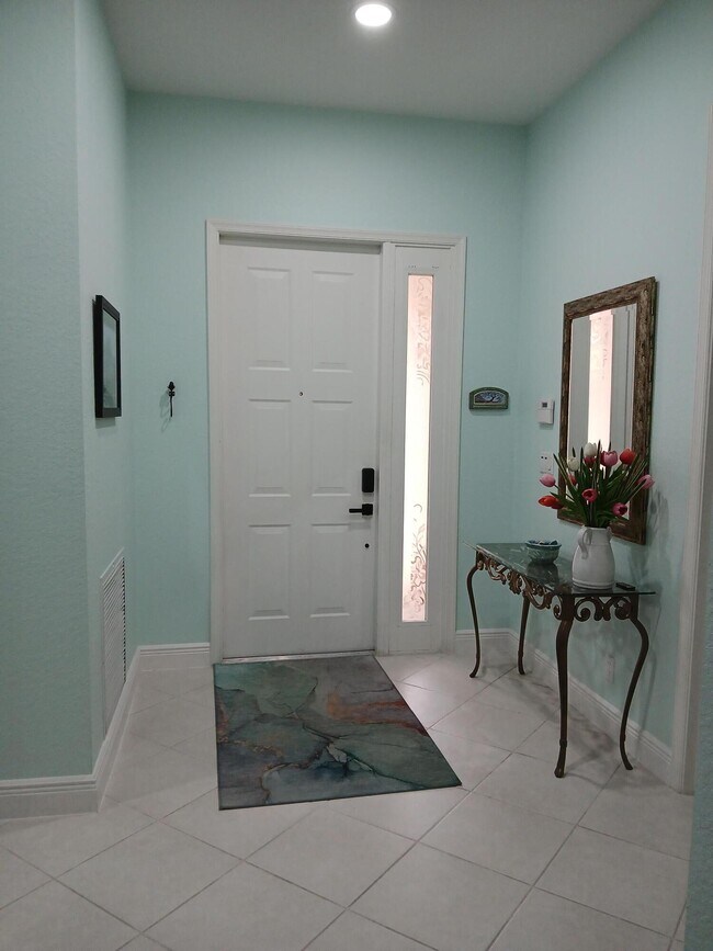 Building Photo - 2325 Sailfish Cove Dr