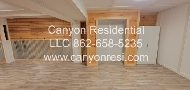 Building Photo - 10077 Baker Boy Dr