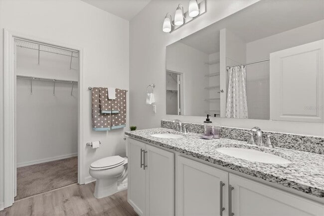 Building Photo - 756 Rioja Dr
