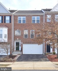Building Photo - 43799 Maison Blanc Square