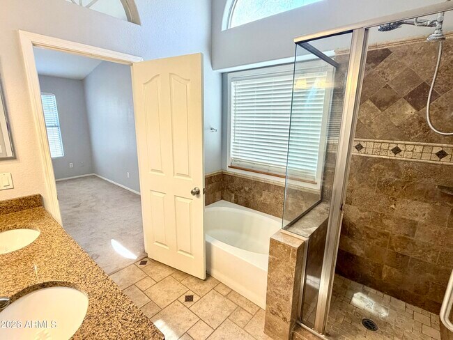 Building Photo - 9340 S Margo Dr