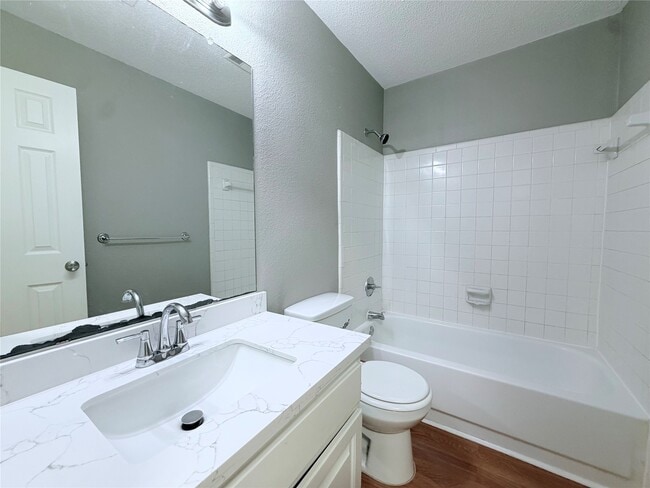 Building Photo - 7015 Puerta Vista Ln