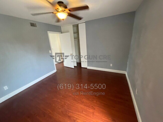 Building Photo - 545 Oakdale Ln