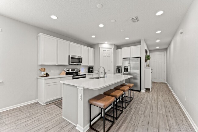 Building Photo - Serenity in Green Cove Springs!