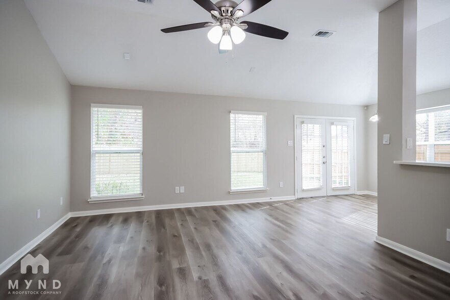 Building Photo - 234 Hartford Ln