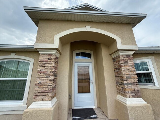Building Photo - 6937 Minaxi Dr