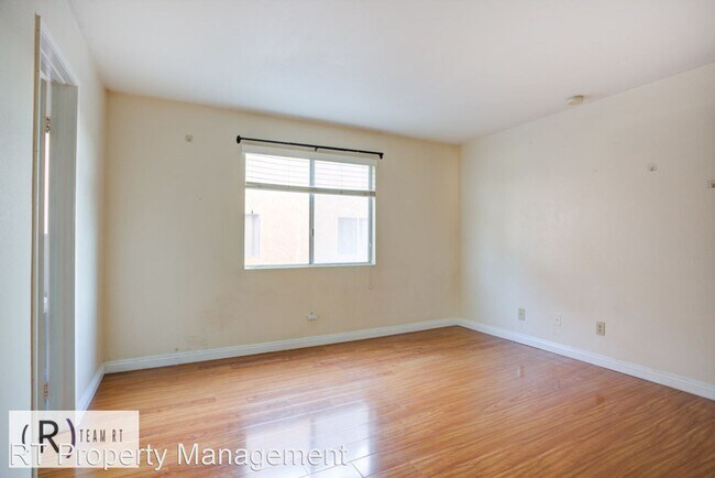 Building Photo - 2 br, 2 bath House - 830 N Dalton Ave #108