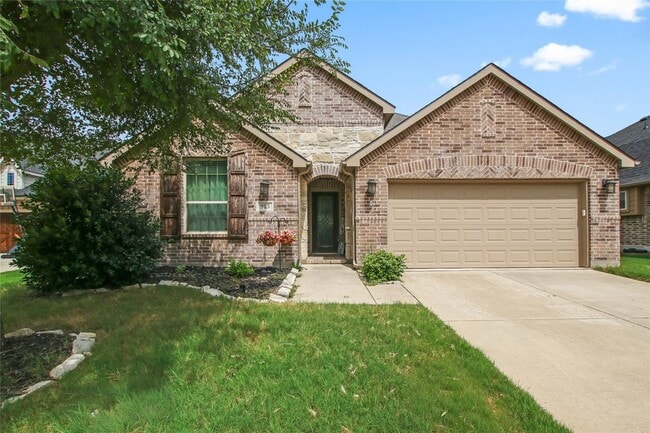 Building Photo - 913 Freesia Dr