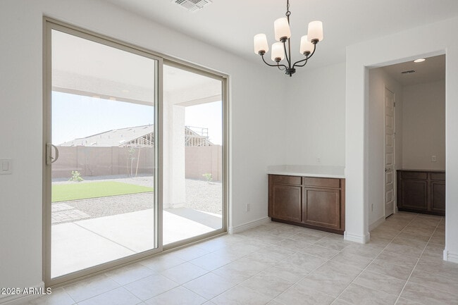 Building Photo - 14767 W Cottontail Ln