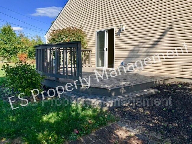 Building Photo - 6728 Garway Ln