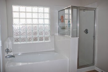 Building Photo - 21534 Oak Park Trails Dr