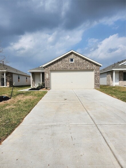 Building Photo - 12019 Noble Wood Vlg