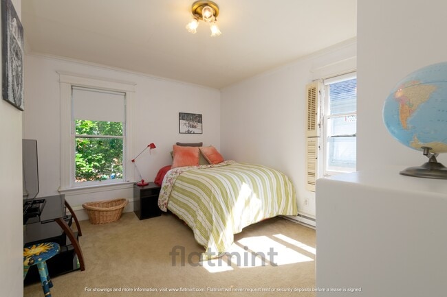 Building Photo - 750 N 75th St