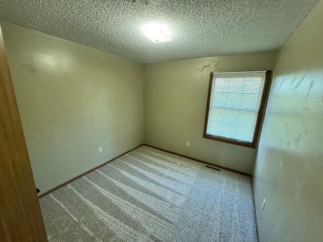 Building Photo - Townhome on West Side of Manhattan Availab...
