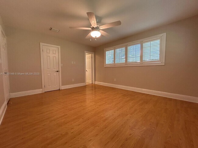 Building Photo - 7790 SW 127th St