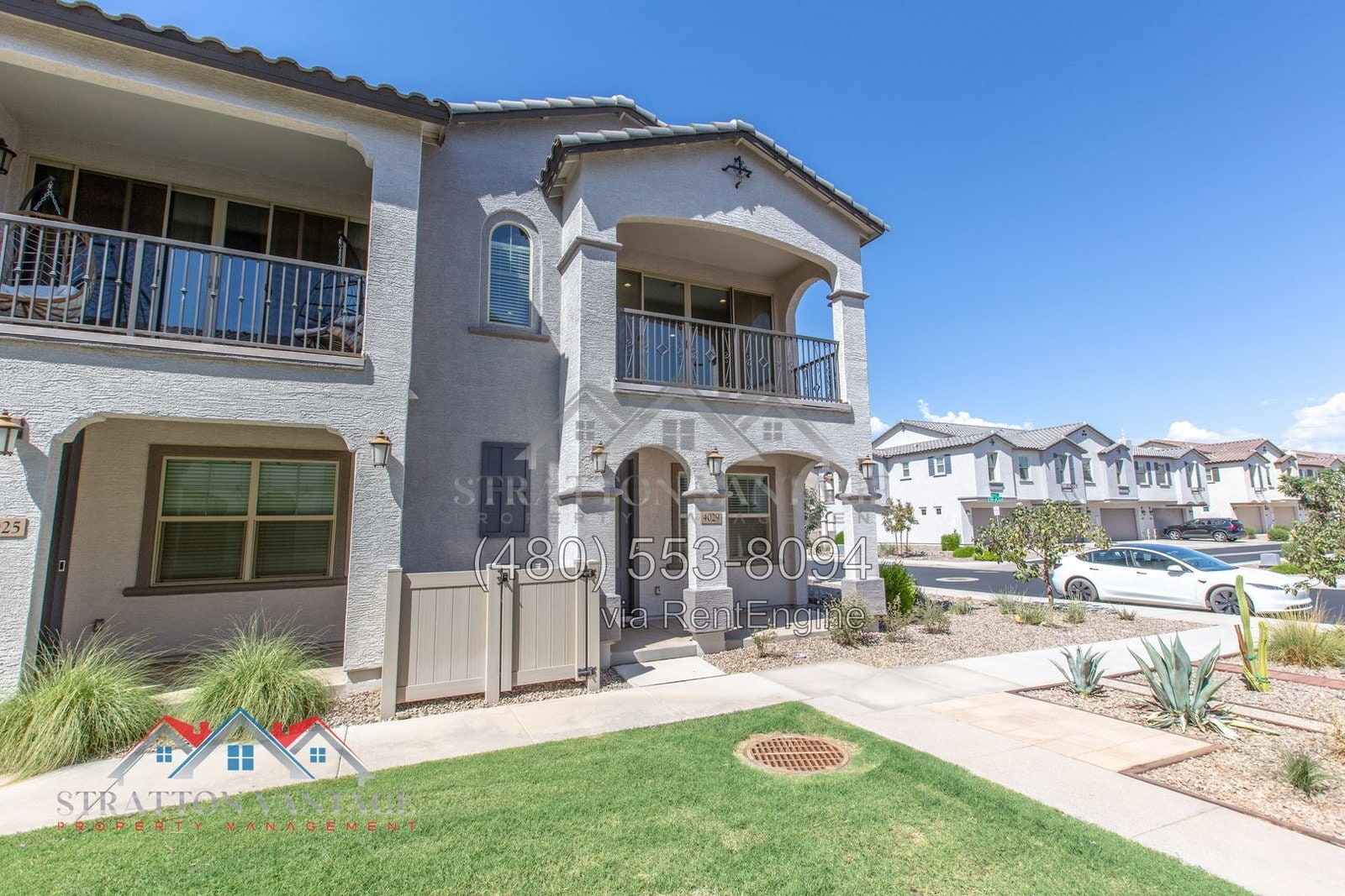 Building Photo - 4029 E Amoroso Dr