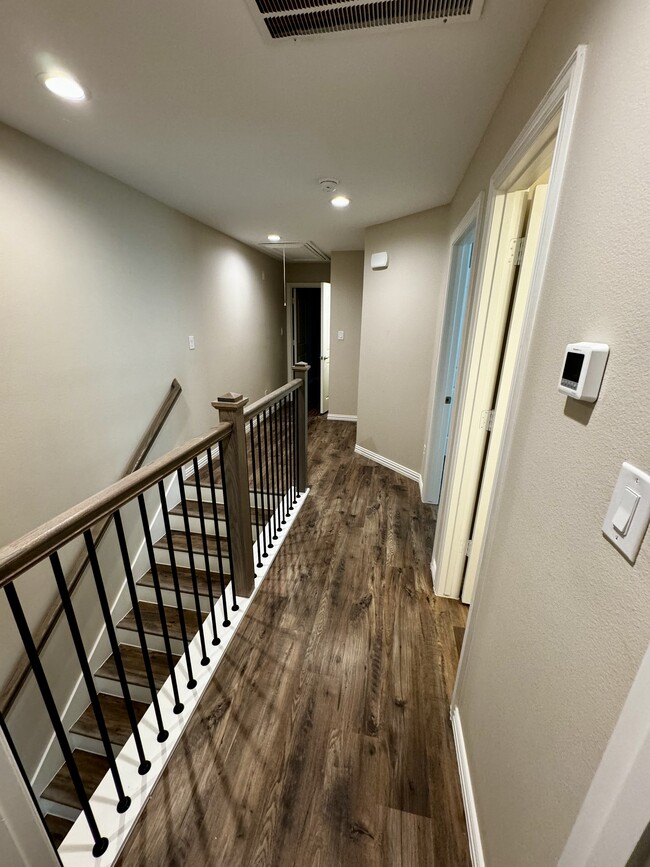 Building Photo - 2362 FM901