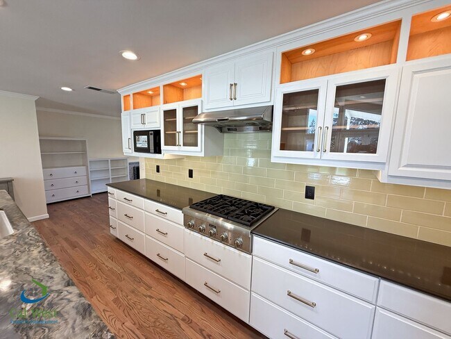 Building Photo - Coming Soon! $5995 - Spacious Remodeled 4 Bed 2.5 Bath Home on 1/2 Acre Lot in Cambrian Park/Grea...