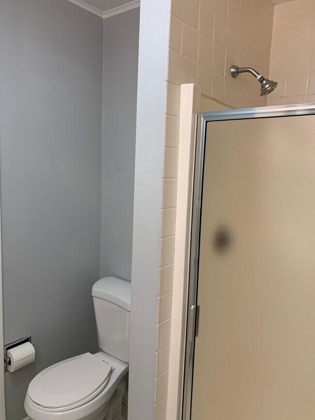 Building Photo - 231 Canal Park Dr