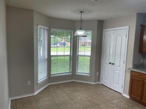 Building Photo - 23 N Golden Oak Dr
