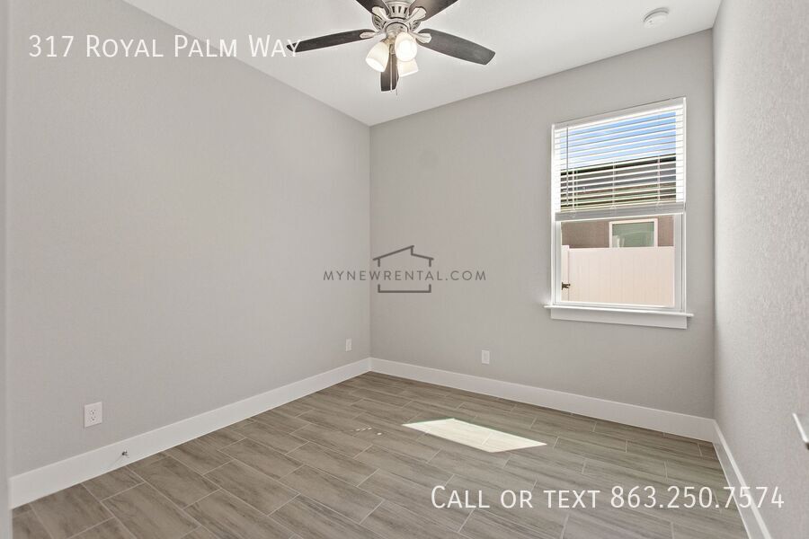 Building Photo - 317 Royal Palm Wy