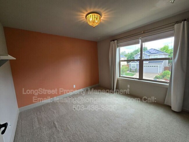 Building Photo - 3338 SE Summerfield Dr