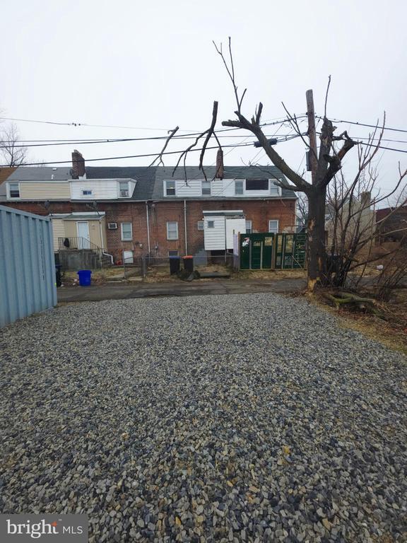 Building Photo - 1123 Hancock St