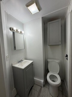 Building Photo - 298 Pine St