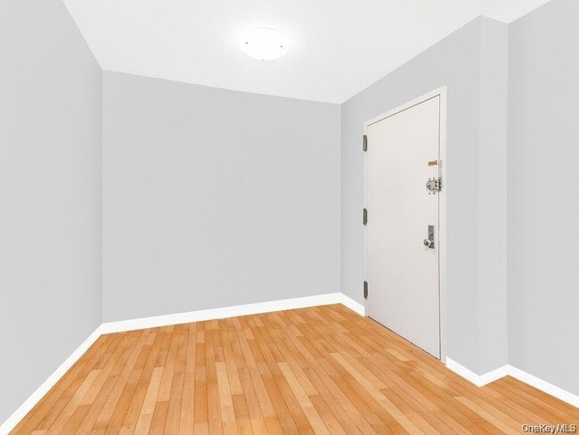 Building Photo - 2287 Johnson Ave