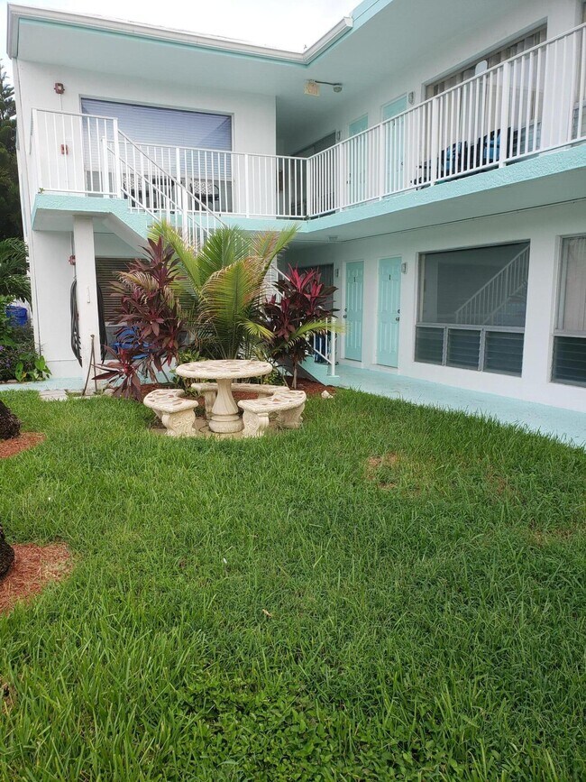 3212 NE 7th Pl 3212 NE 7th Pl Pompano Beach FL 33062 Apartment Finder
