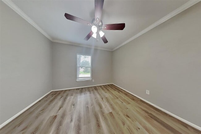 Building Photo - 8302 Hot Springs Dr