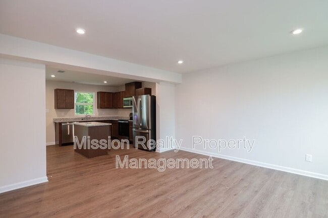 Building Photo - 1164 Canterbury Rdg Rd