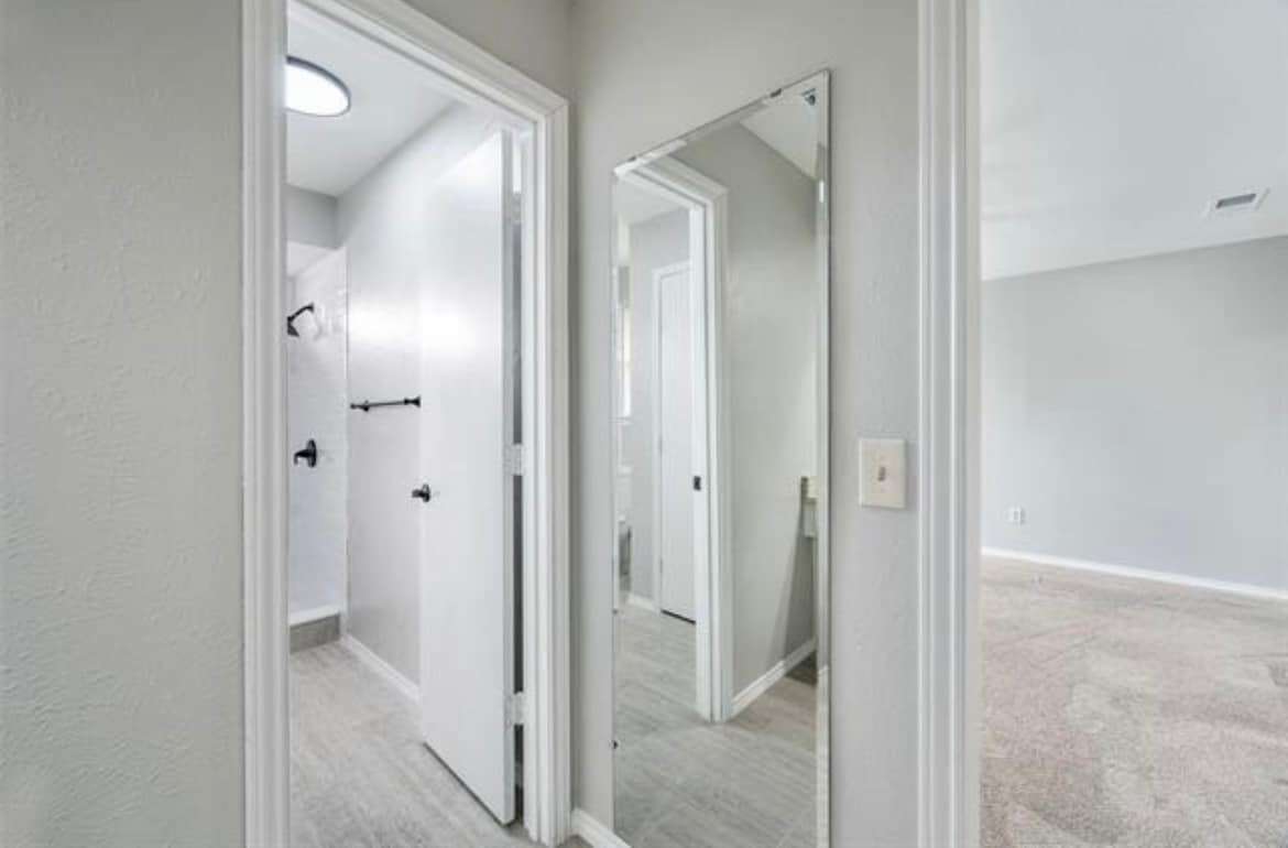 Master Bath - 1708 Tree House Lane