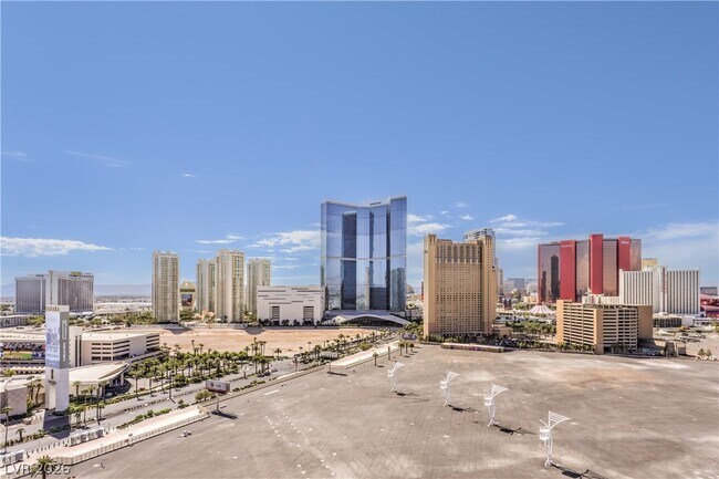 Building Photo - 200 W Sahara Ave
