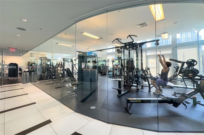 Building Photo - 92 SW 3rd St