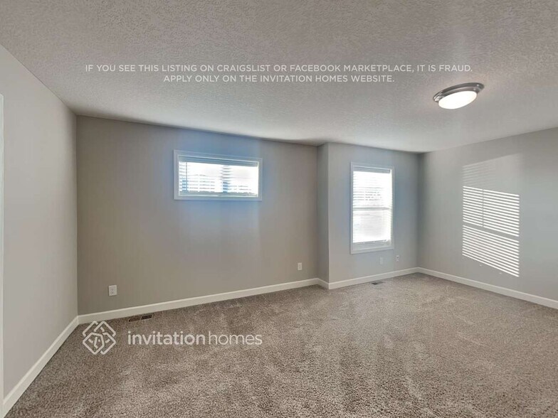 Building Photo - 10946 Zest St NE