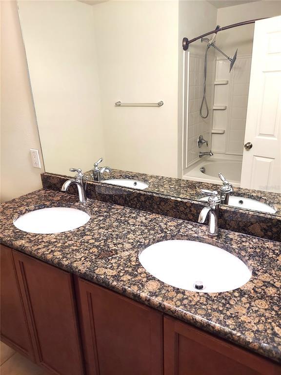 Building Photo - 4726 Somerset Hill Ln