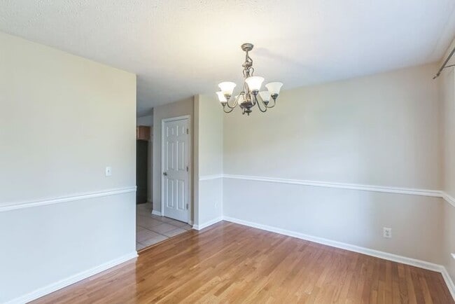 Building Photo - 20860 Ark Ct