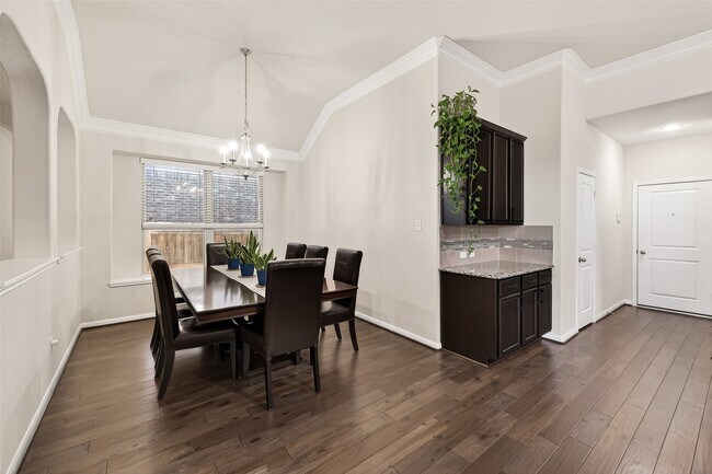 Building Photo - 26511 Twin Arrows Dr