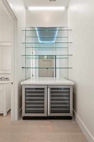 Building Photo - 2800 Lakeside Pkwy