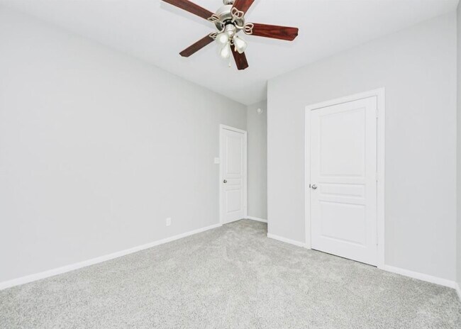 Building Photo - 20414 Friesian Trail