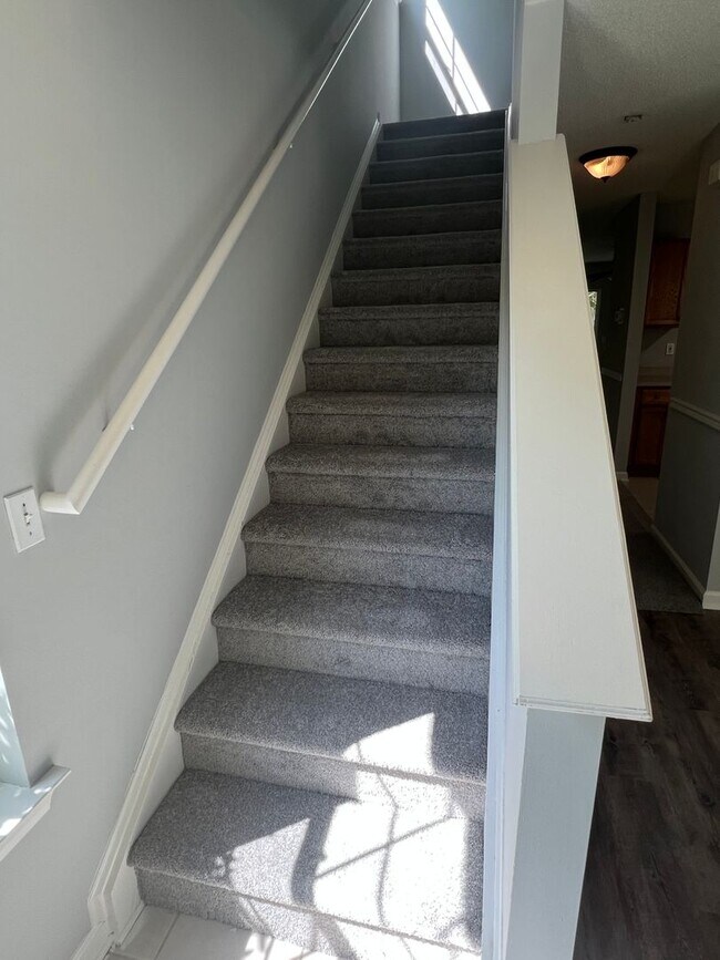 Building Photo - Fully Renovated 2 Bedroom/ 2.5 Bathroom Townhome - The Farm at Buckwalter