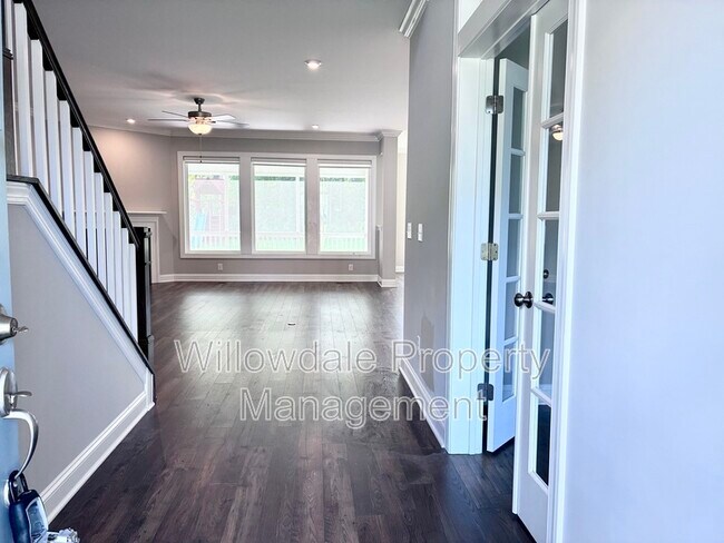 Building Photo - 4321 Mosaic Ct