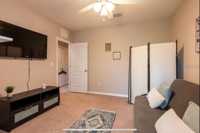 Building Photo - 10425 Yellow Spice Ct