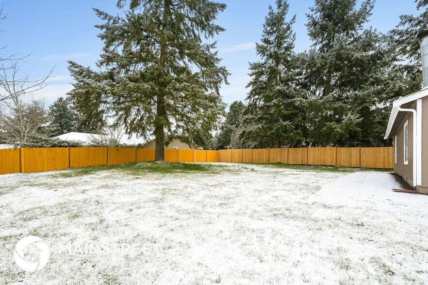 Building Photo - 12009 163rd St Ct E